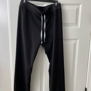 Figs Black Livingston pants!